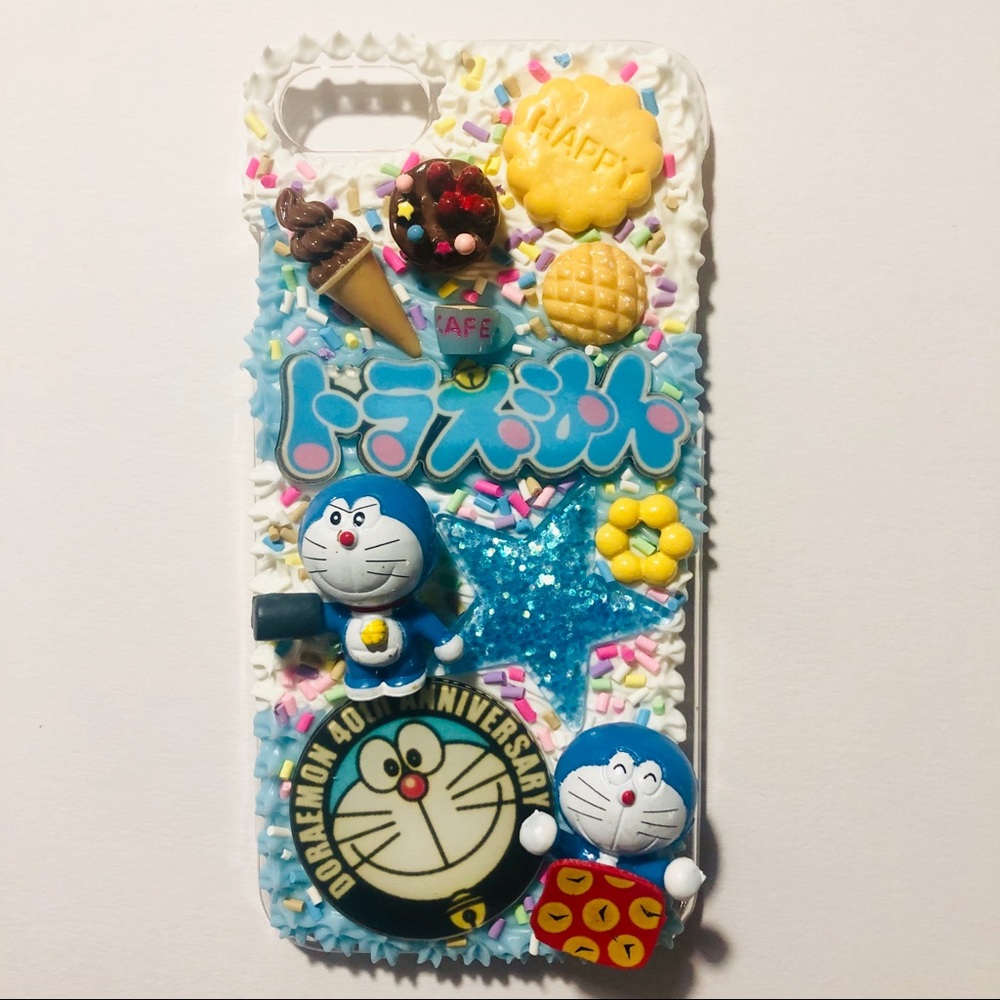 New handmade iphone 7/8 Case with Doraemon